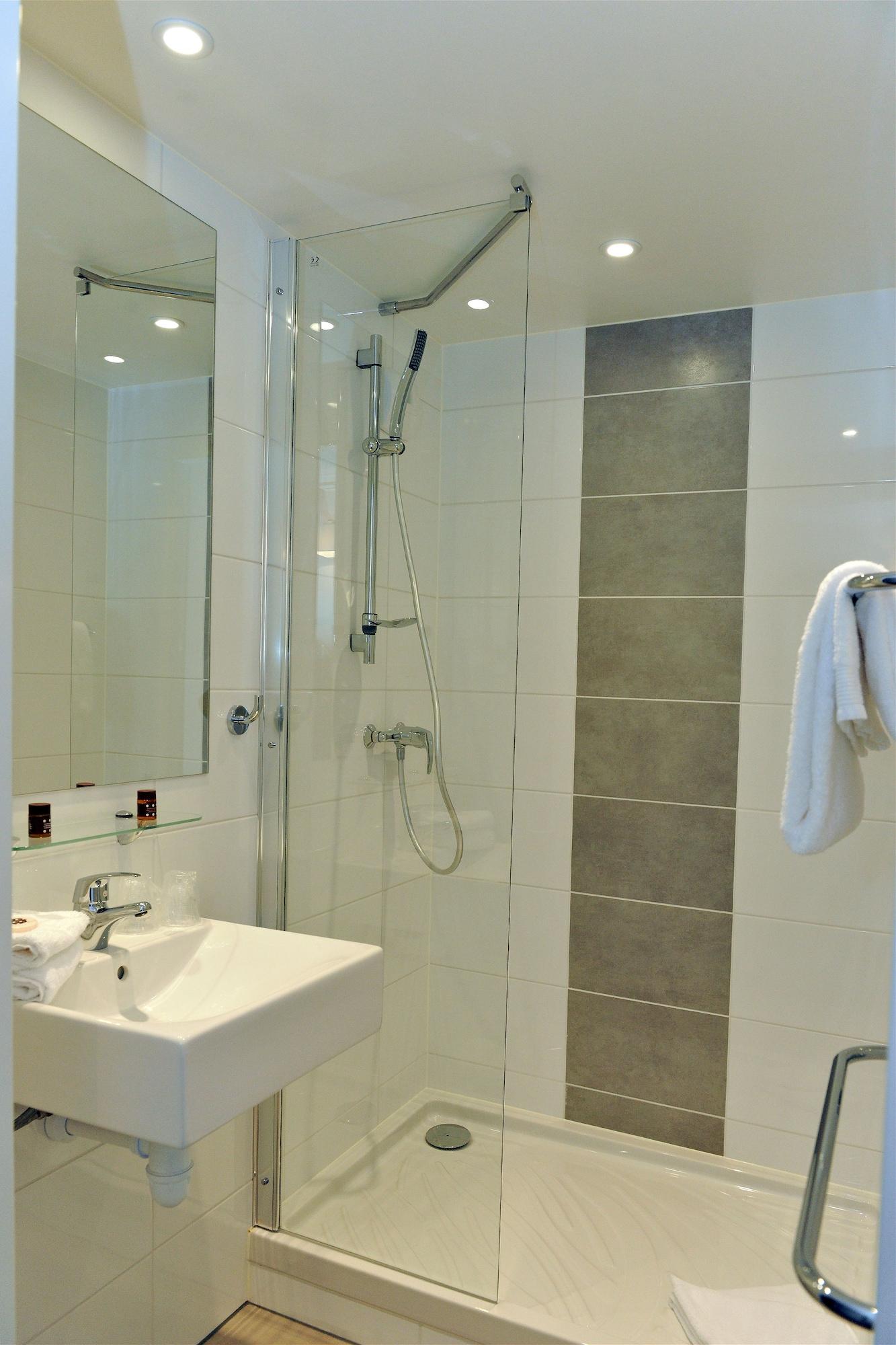 Dios Hotel Bruguieres Ngoại thất bức ảnh