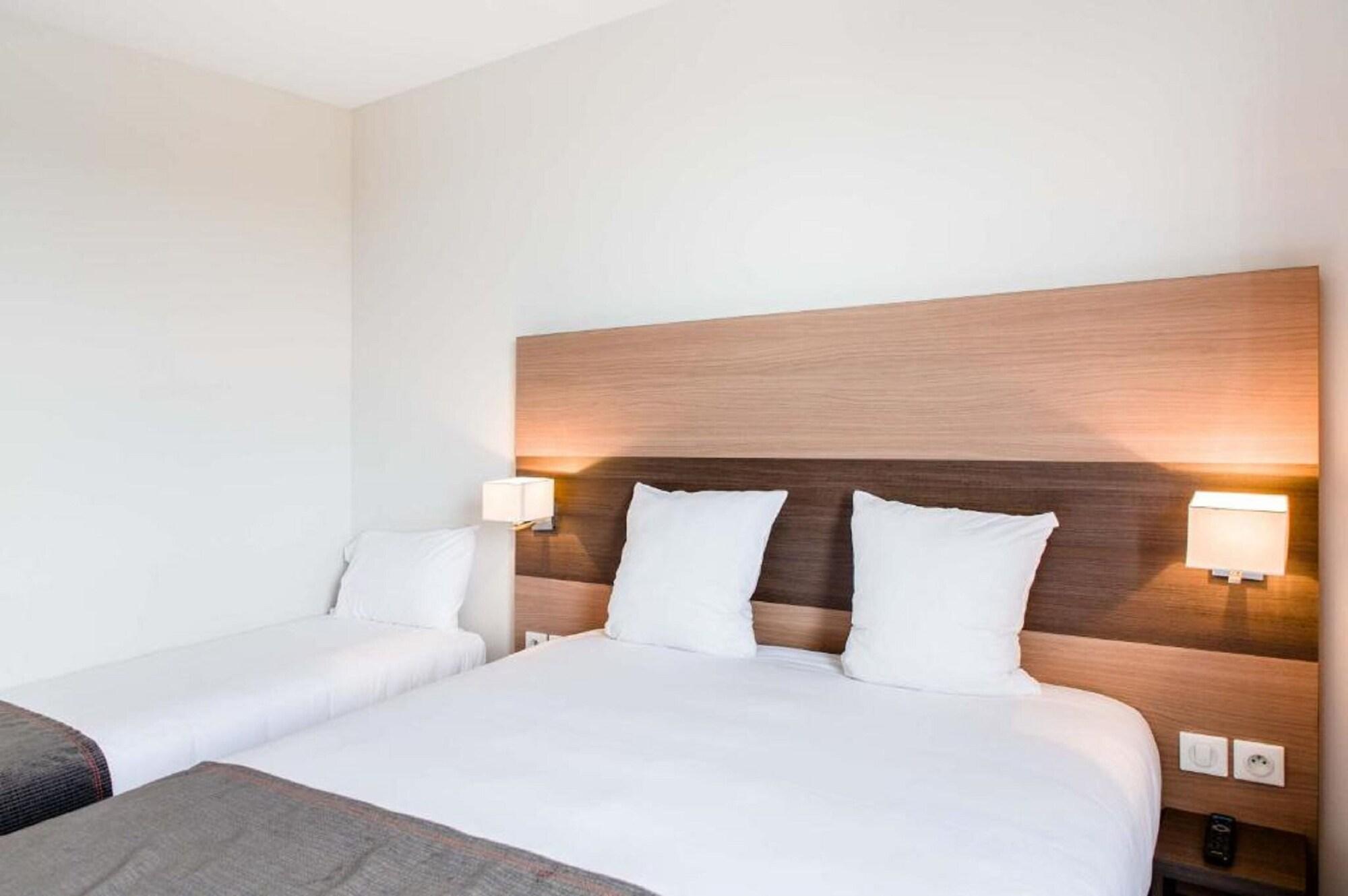 Dios Hotel Bruguieres Ngoại thất bức ảnh