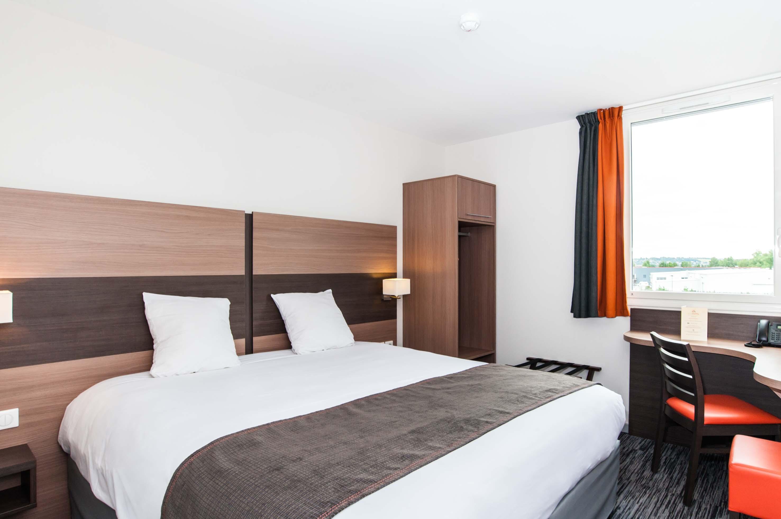 Dios Hotel Bruguieres Ngoại thất bức ảnh