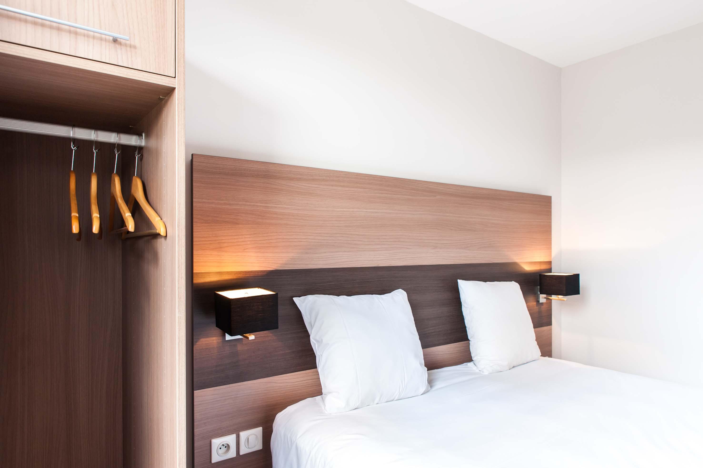 Dios Hotel Bruguieres Ngoại thất bức ảnh