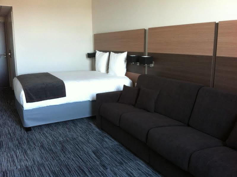 Dios Hotel Bruguieres Ngoại thất bức ảnh